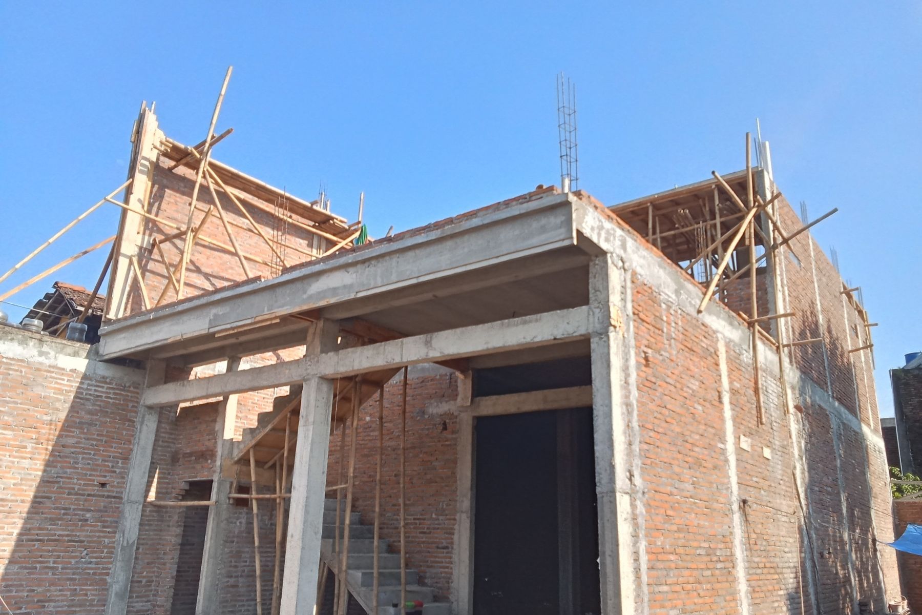 Kinh Nghiệm Chọn Công Ty Xây Nhà Phần Thô Uy Tín 